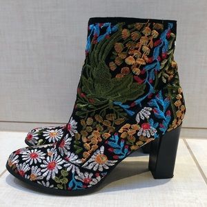 Floral embroidered booties